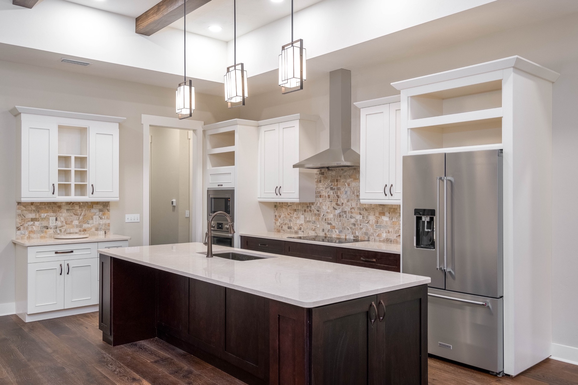 Greystone Custom, custom home in Greystone, photo 4 of 10