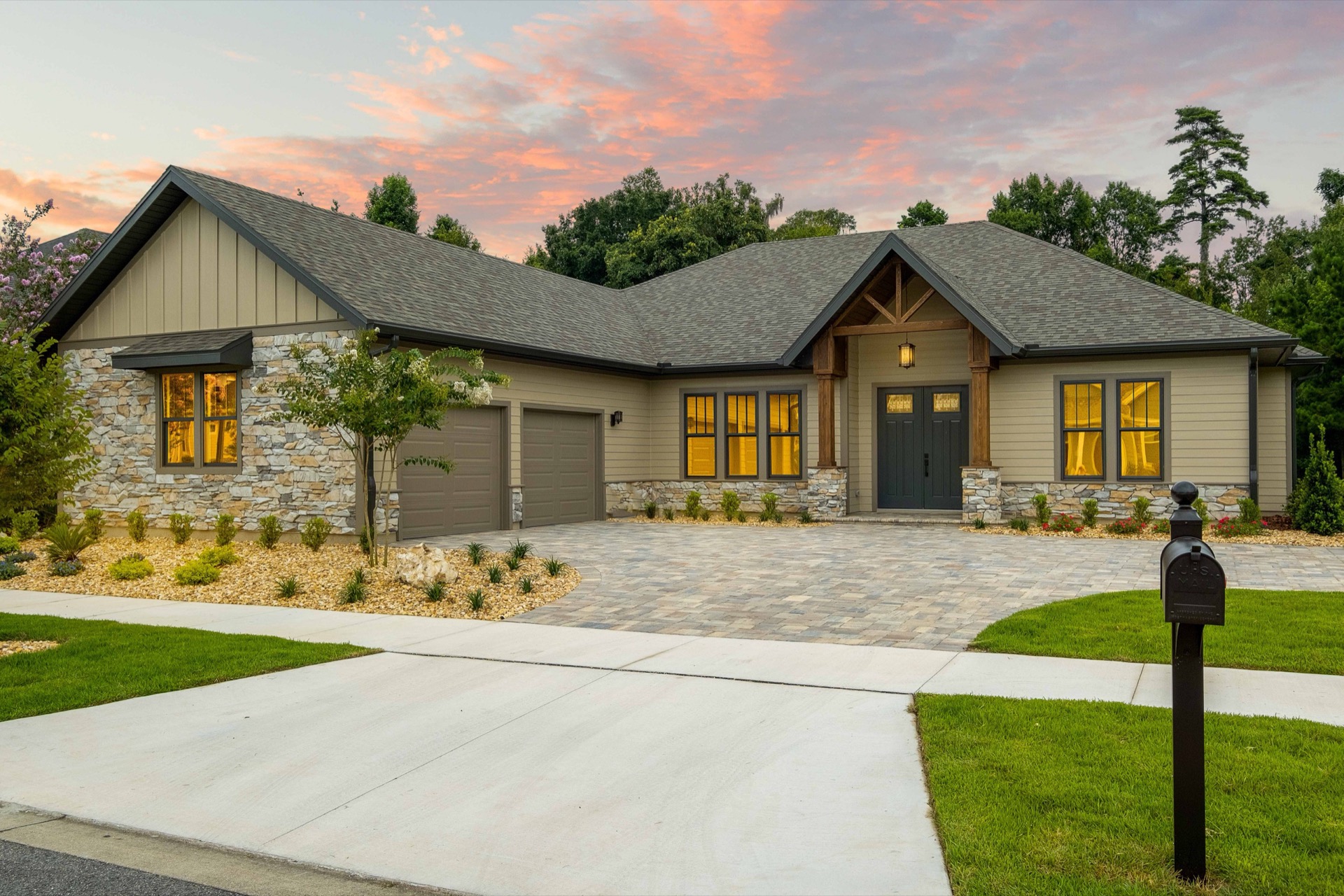 Greystone Custom, custom home in Greystone, photo 10 of 10