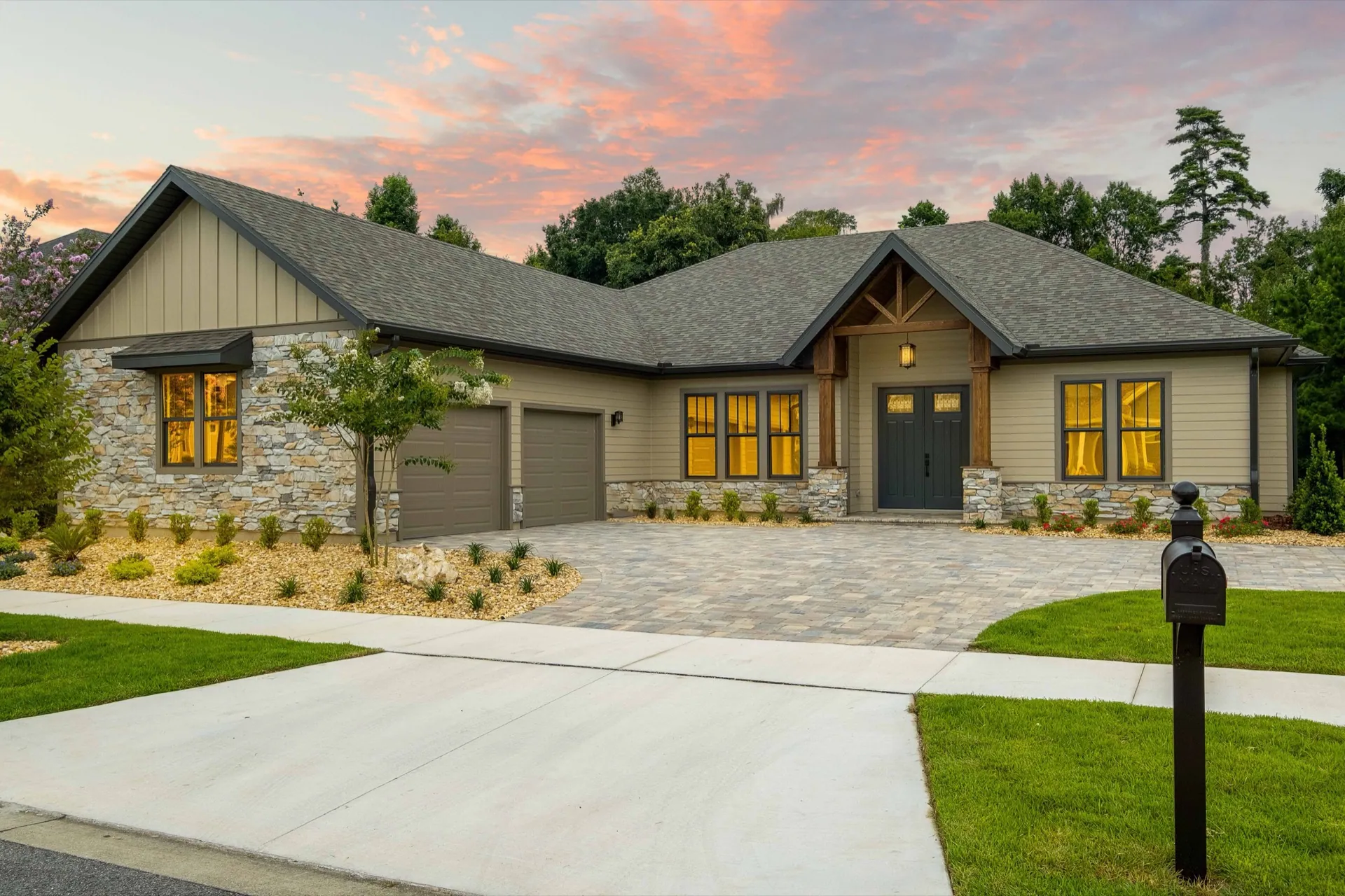 Greystone Custom, custom home in Greystone, photo 10 of 10