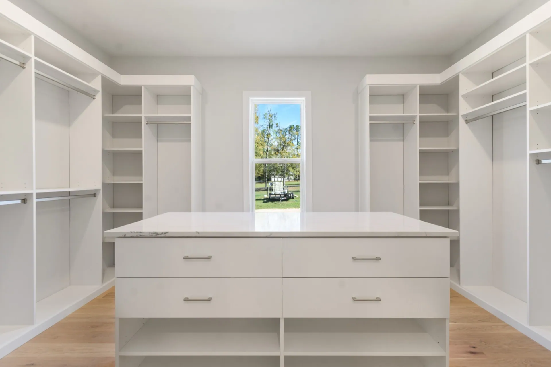 Farmhouse Custom, custom home in Gainesville, FL, photo 17 of 25