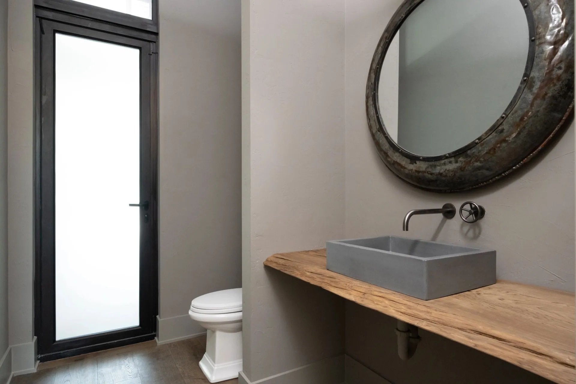 Wexford Estate, custom home in Wexford, photo 9 of 23