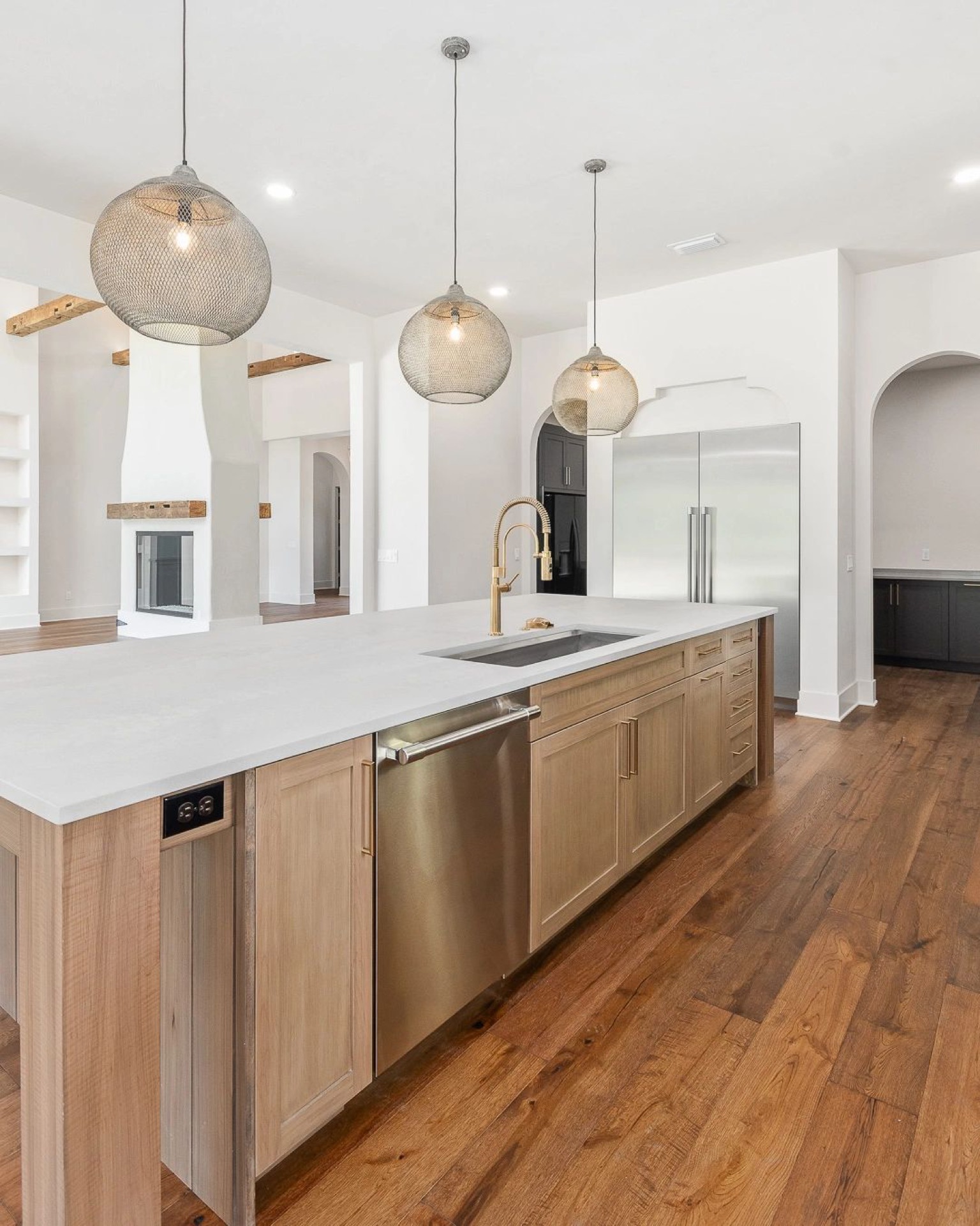California Custom, custom home in California, photo 2 of 12