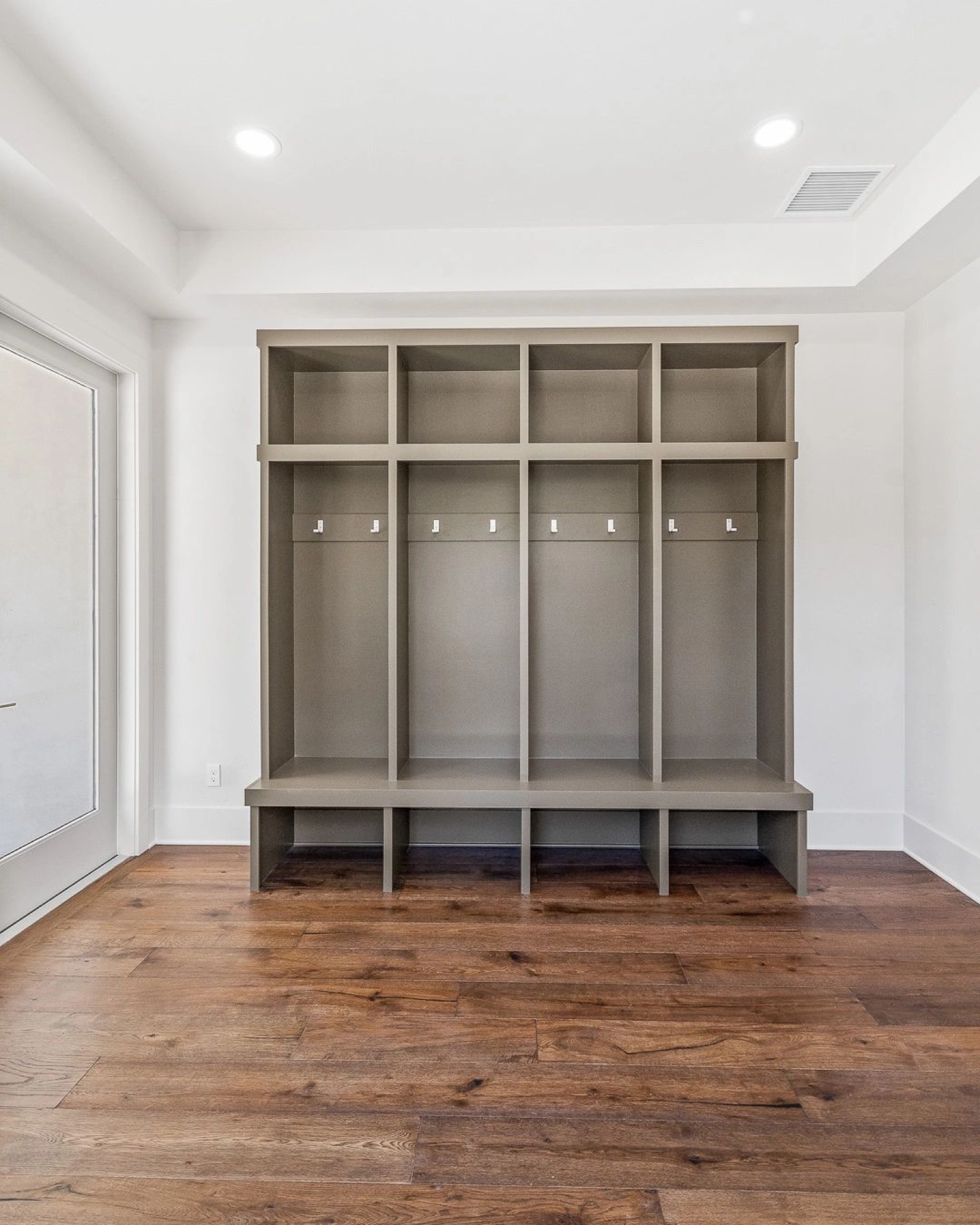 California Custom, custom home in California, photo 4 of 12