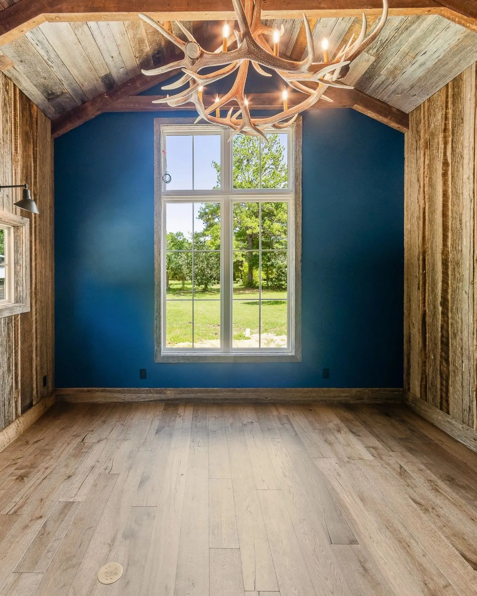 California Custom, custom home in Gainesville, FL, photo 6 of 12