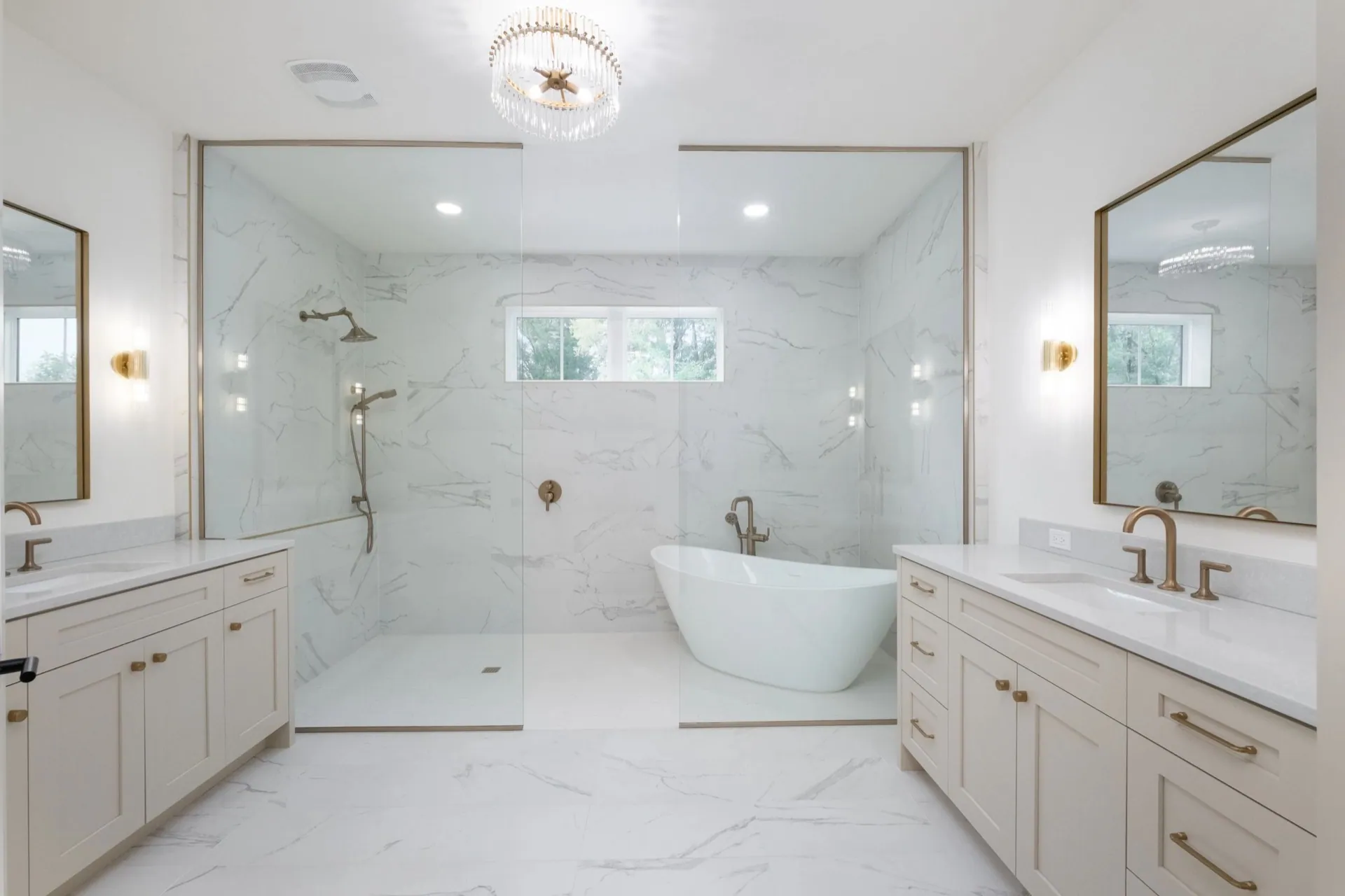 Hill Country Retreat, custom home in Wimberley, photo 4 of 11