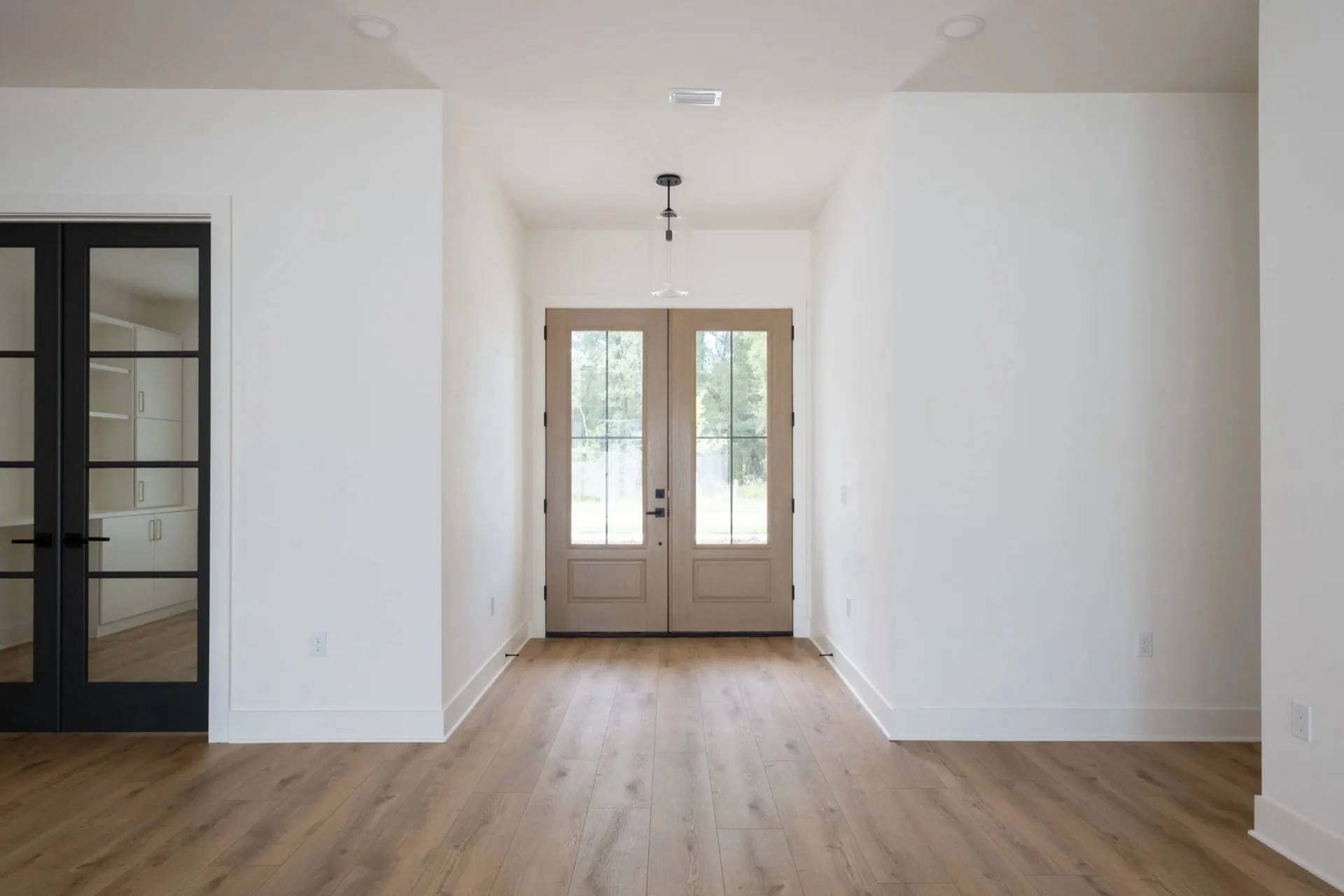 Hill Country Retreat, custom home in Wimberley, photo 6 of 11