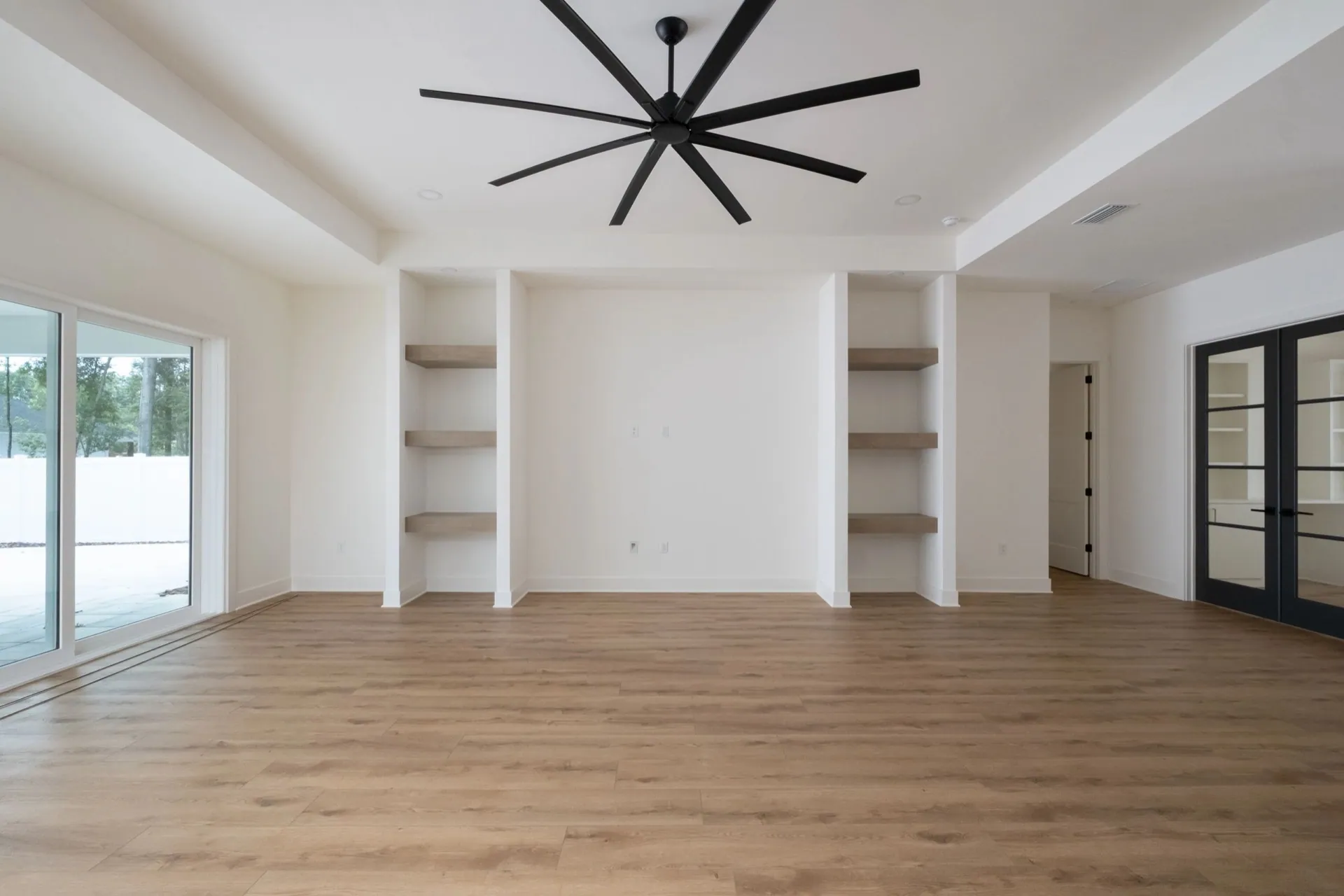 Hill Country Retreat, custom home in Wimberley, photo 7 of 11
