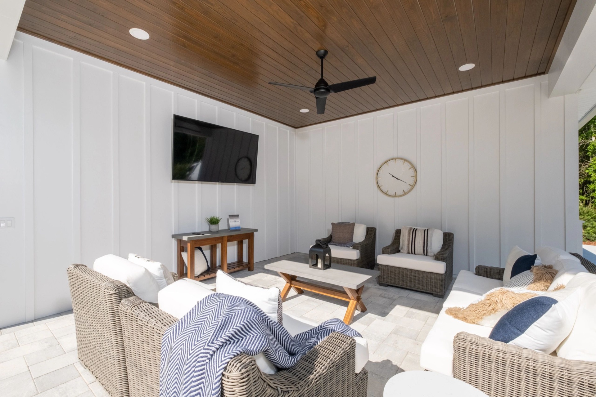 Modern Farmhouse, custom home in Wexford, photo 11 of 23