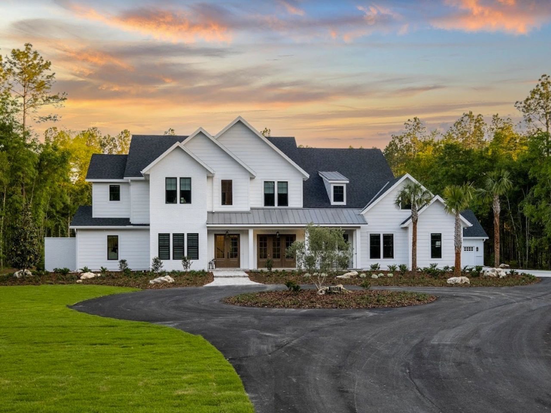 Modern Farmhouse, custom home in Wexford, photo 13 of 23