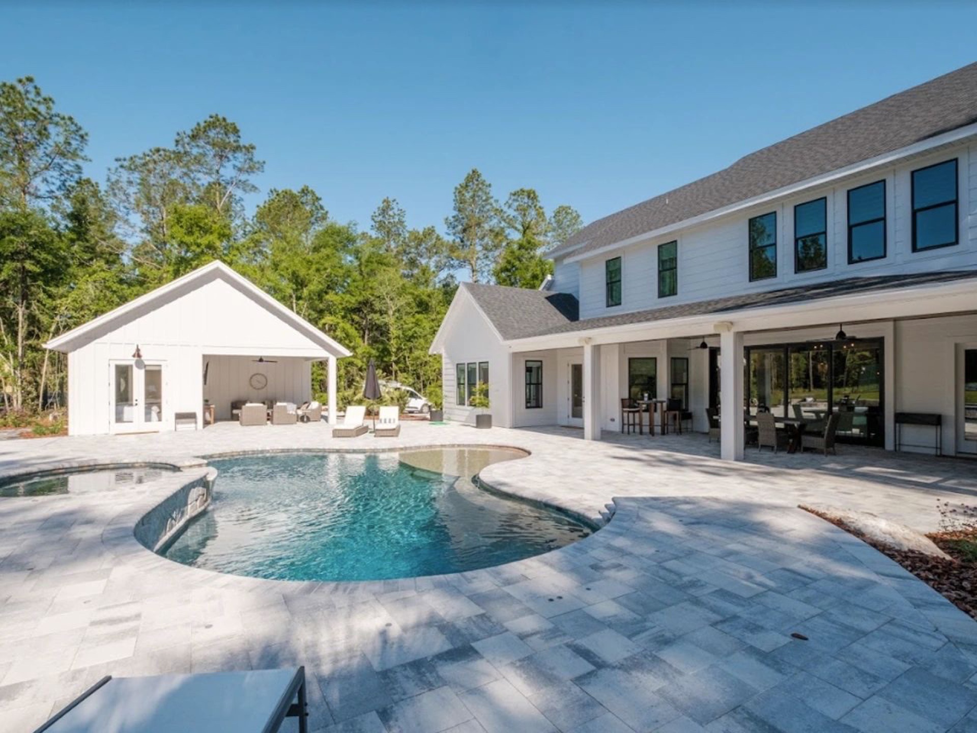 Modern Farmhouse, custom home in Wexford, photo 14 of 23