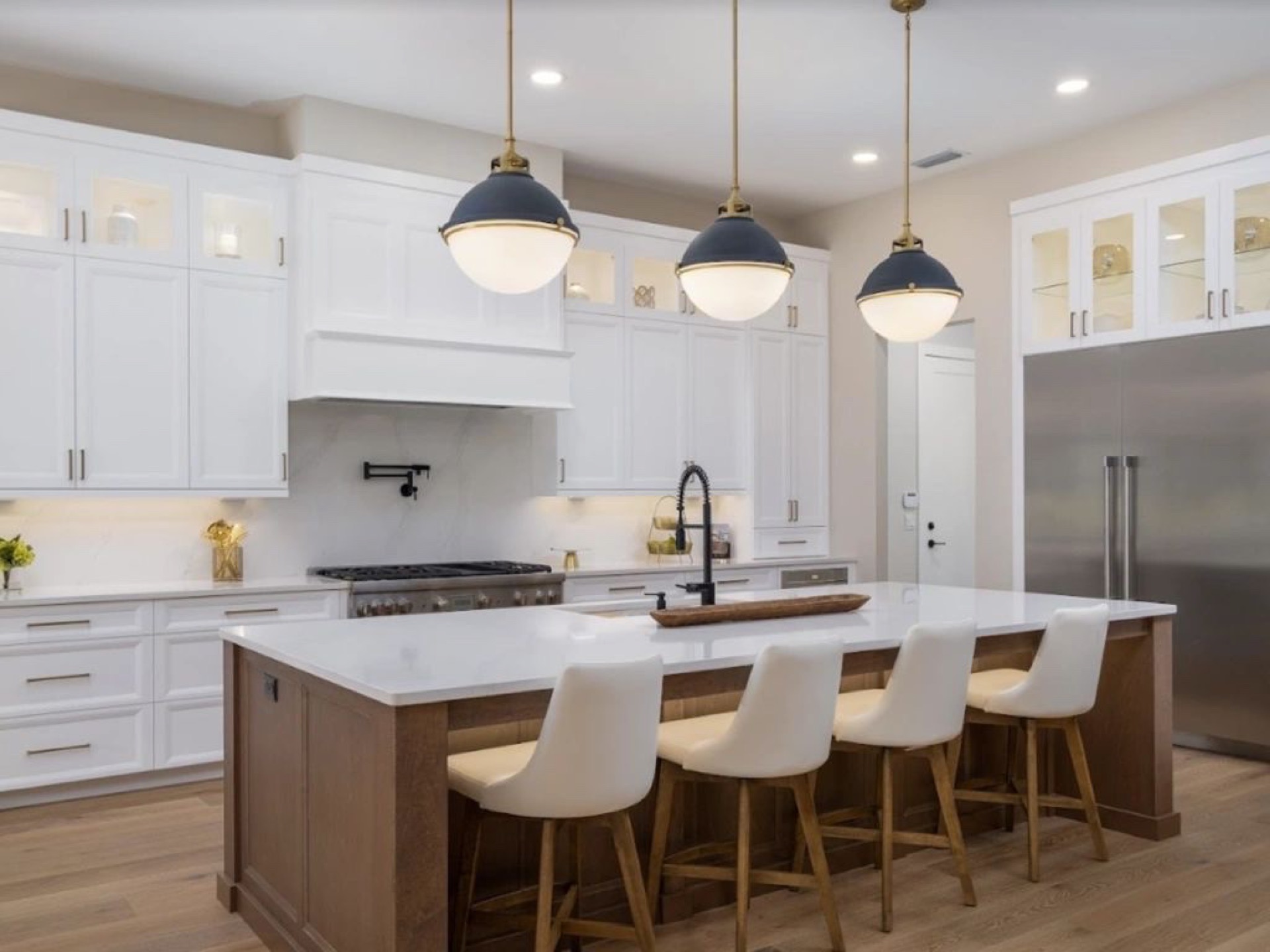 Modern Farmhouse, custom home in Wexford, photo 19 of 23