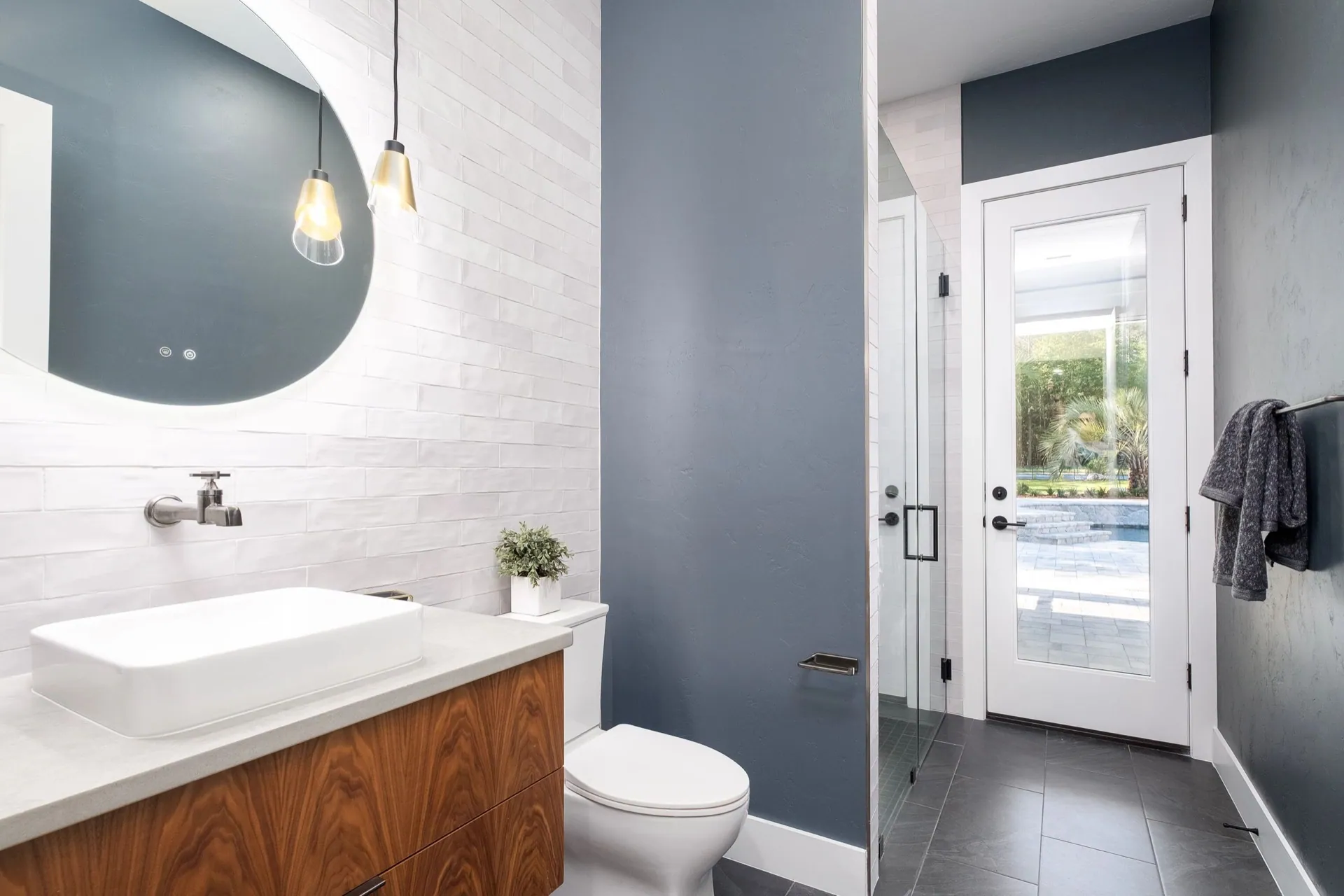 Modern Farmhouse, custom home in Wexford, photo 6 of 23