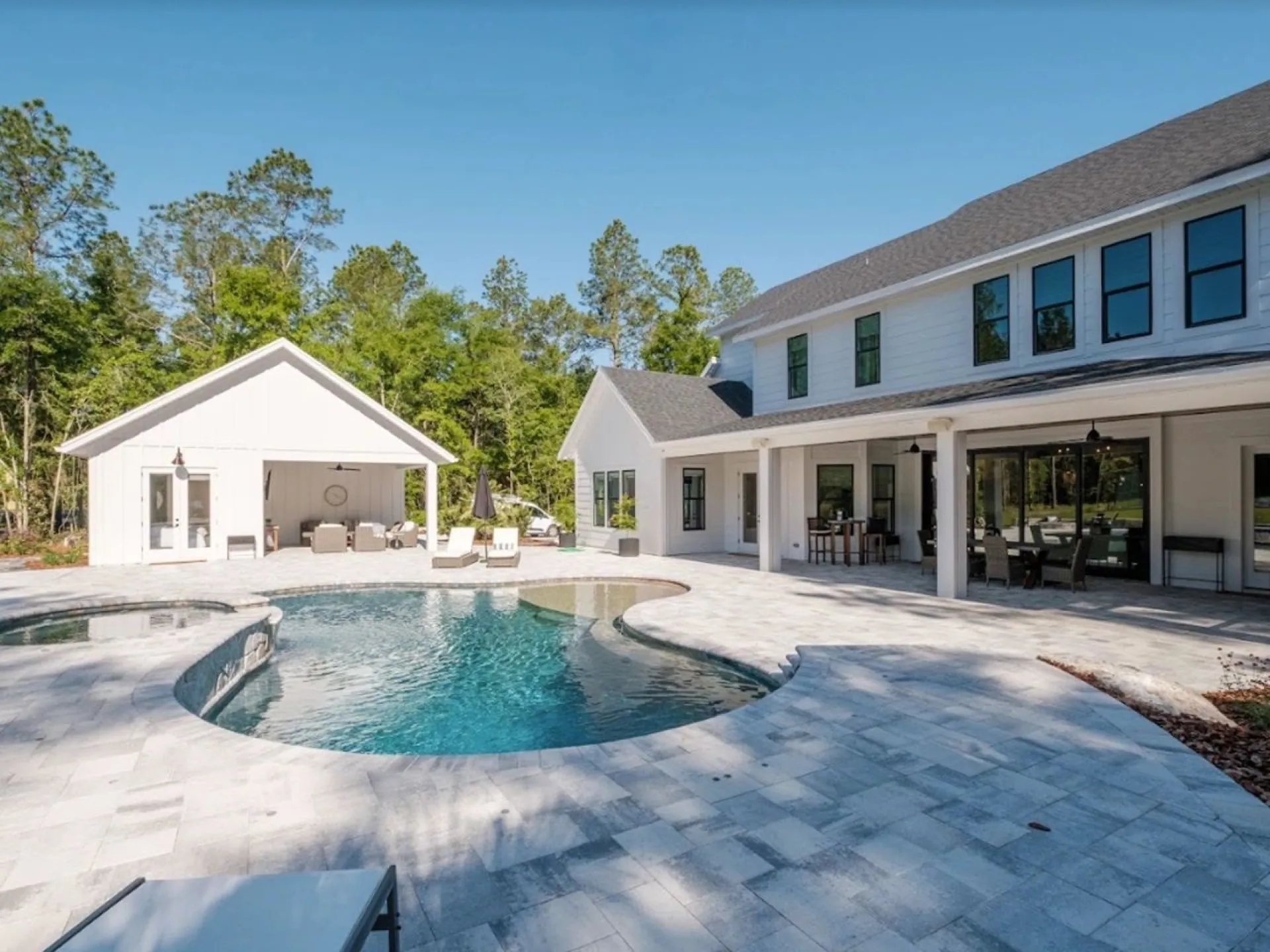 Modern Farmhouse, custom home in Wexford, photo 14 of 23